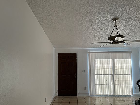 3rd image of 9434 Paces Ferry Dr
