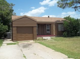 2121 NW Arlington Ave, Lawton, OK 73507