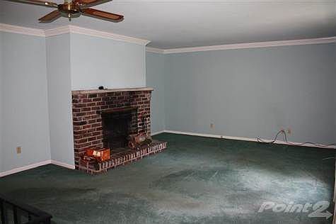 3rd image of 158 Winston Ave