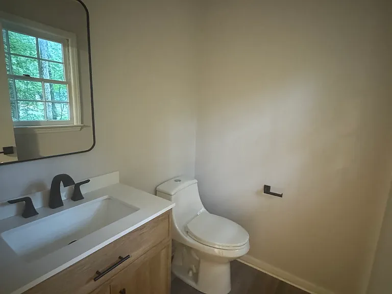 205 Honeysuckle Ln — Photo 12
