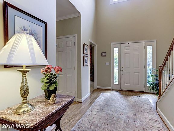 3rd image of 506 Enclave Trl #0