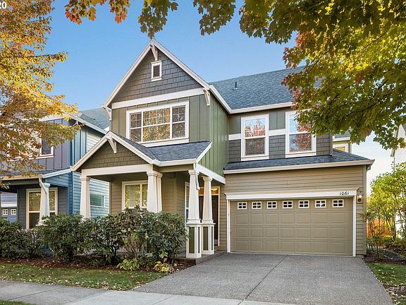2nd image of 1061 SE Tamora Ave