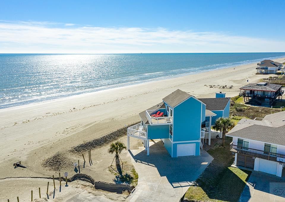 1st image of 4223 Campeche Dr