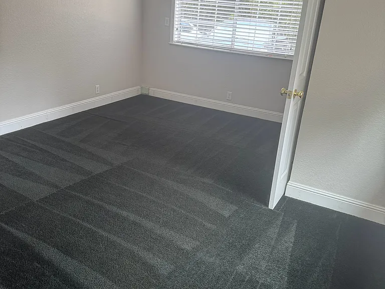 19435 Victoria Dr #2 — Photo 8