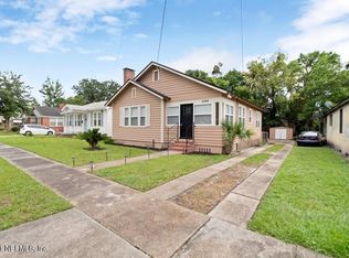 6566 Sapphire Dr, Jacksonville, FL 32208