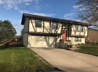 1711 W 2nd St, Mccook, NE 69001