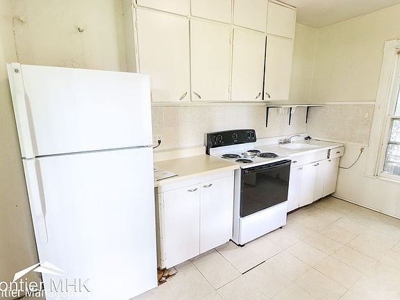5th image of 1131 Vattier St APT 1