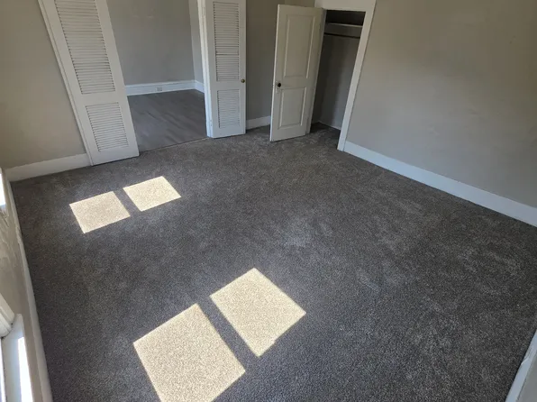 1501 Broadway Ave NW APT 4, Grand Rapids, MI 49504