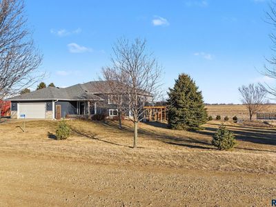 46206 Weis Cir, Hartford, SD, 57033