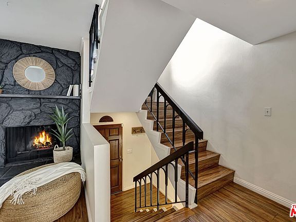 4th image of 5952 Costello Ave