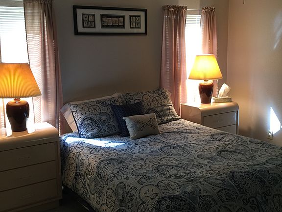 3rd image of 1107 La Paloma Blvd