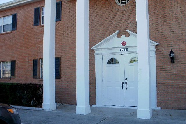 1st image of 1300 Myerlee Country Club Blvd APT 2