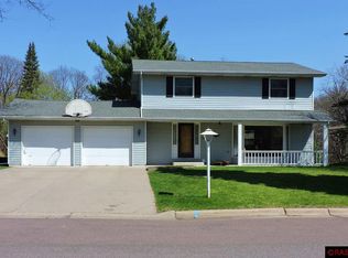 208 Viking Dr, Mankato, MN 56001