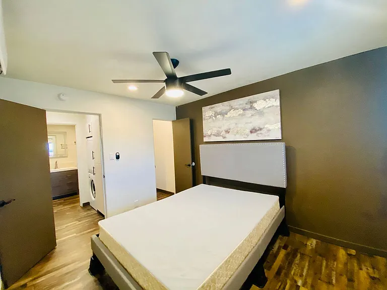 Studios and 1 Bedrooms in Central Location Tucson! — Photo 33
