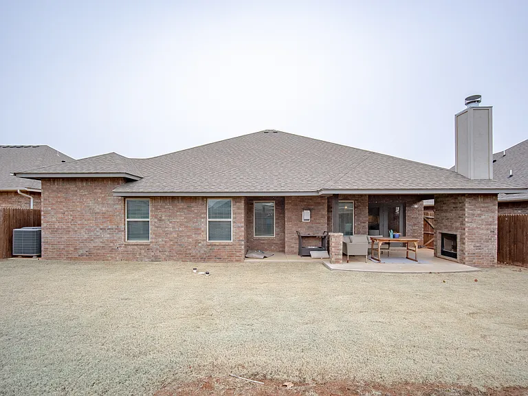 18644 Groveton Blvd — Photo 33