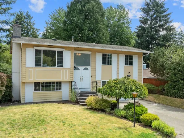 14906 110th Avenue NE, Bothell, WA 98011