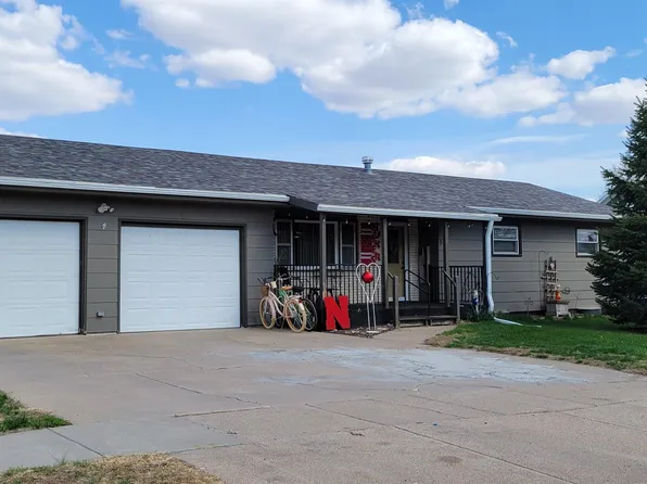 521 Dawson, Farnam, NE 69029
