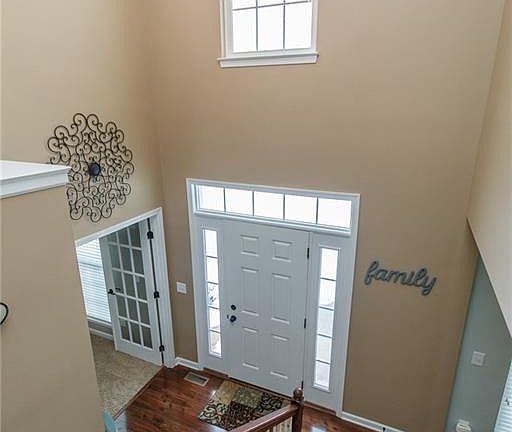 2nd image of 10651 Bentley Dr