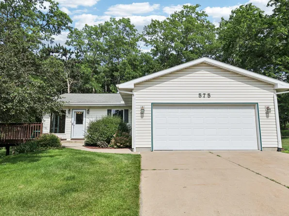 575 Viking View Dr, Reedsburg, WI 53959