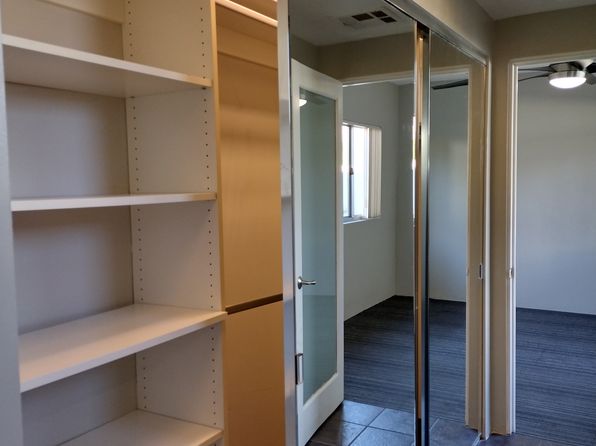 558-560-562 S Calle Abronia #560