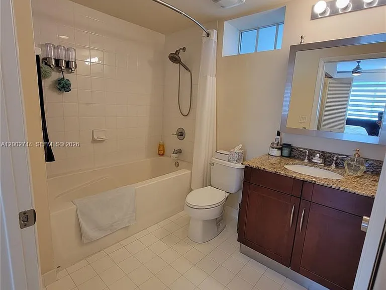 7290 SW 90th St #403 — Photo 12