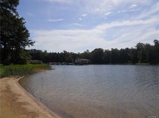 20013 Chesdin Harbor Dr, South Chesterfield, VA 23803