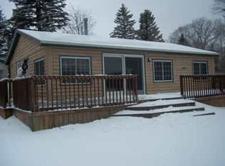8902 Otter Dr, Farwell, MI 48622