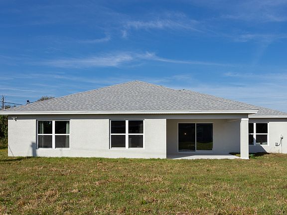 2nd image of 5217 SE 91st Pl