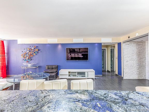4th image of 230 174th St APT 1606
