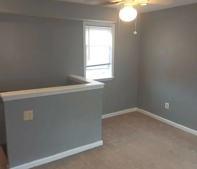 435 E Wildey St — Photo 20