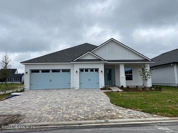 2nd image of 73 COUNTRY FERN Drive