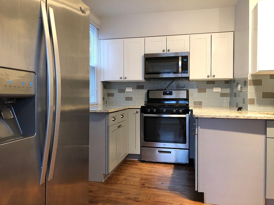 1st image of 3828 N Kenneth Ave #1