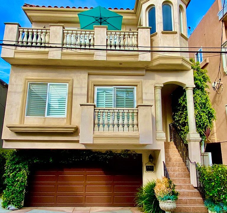 1st image of 143 Manhattan Ave #1