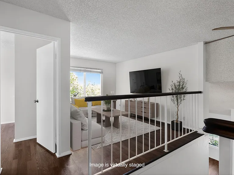 1248 Calle De Oro — Photo 15
