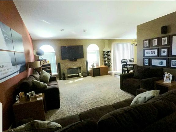 4th image of 333 Winslow Cir