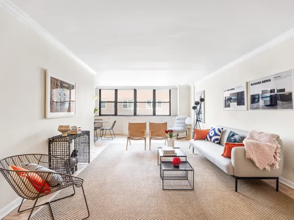 239 East 79th Street image 1 of 8