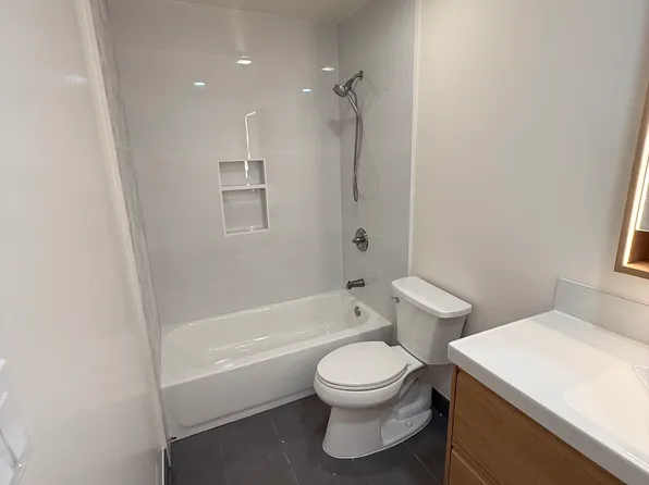 1515 Lilac Ln, Mountain View, CA 94043