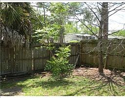 5th image of 136 Southcot Dr