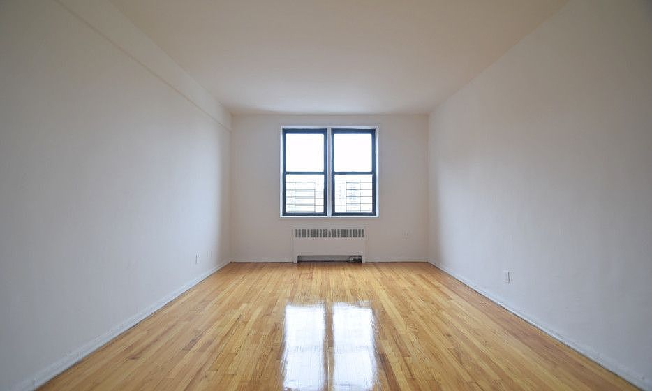 1st image of 1995 Sedgwick Ave APT 2G