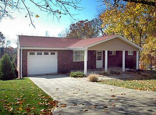 101 Palmer Rd, Pittsburgh, PA 15239