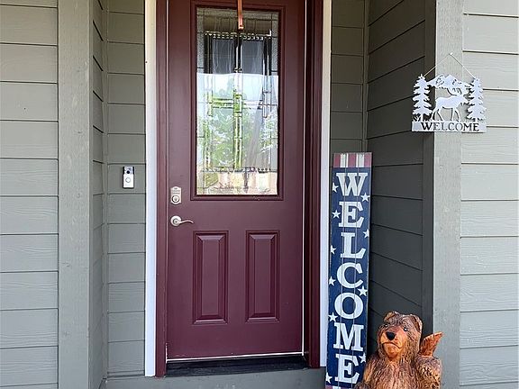2nd image of 5023 Skylark St NE