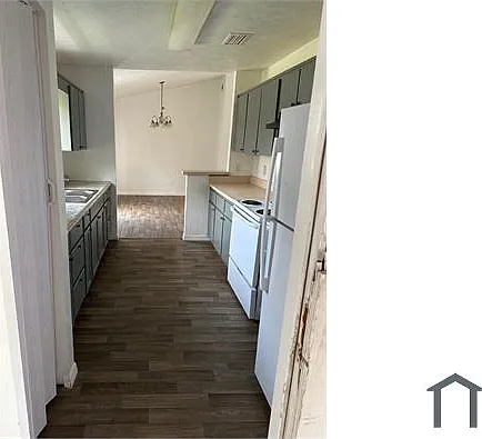 3 bed, 1131 sqft, $1,700 — Photo 3