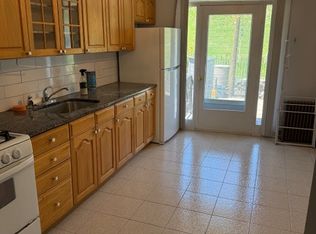 437 Gregory Ave #1R, Weehawken, NJ 07086