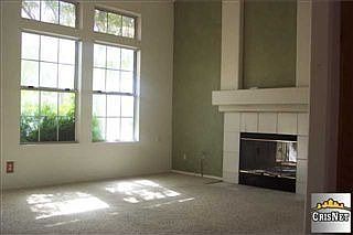5th image of 44241 37th St W