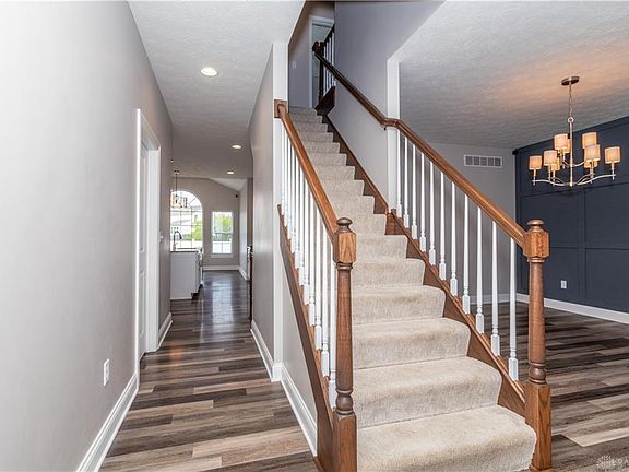 3rd image of 1685 Mulberry Woods Ct