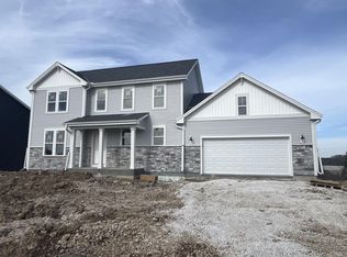 N57W18650 Dandelion Ct, Menomonee Falls, WI 53051