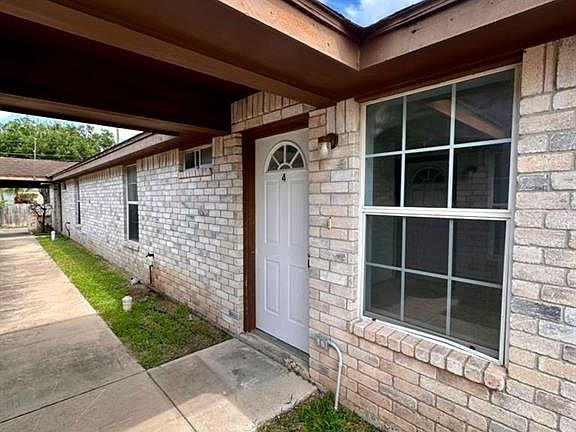 2nd image of 1107 S Palm Dr APT 4