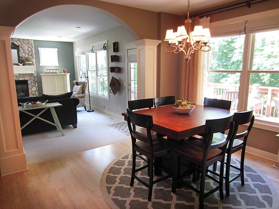 3rd image of 8175 Park West Dr