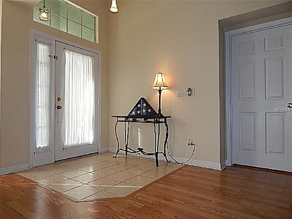 3rd image of 1409 Windy Bluff Dr