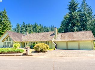 2626 Wakerobin Ct, West Linn, OR 97068